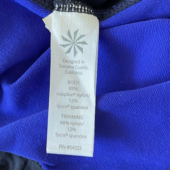 Athleta Color Block Striped Capri Tights - Picture 11 of 11